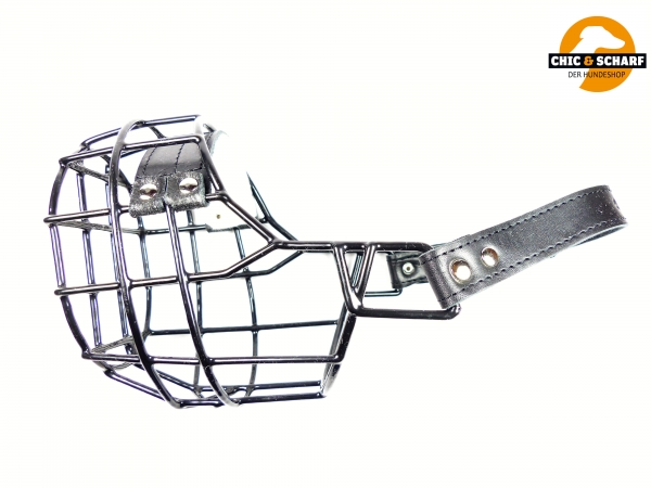 SF Drahtmaulkorb schwarz Boxer Hündin