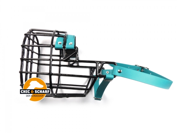 CHOPO schwarz Neufundländer Hündin Biothane grün