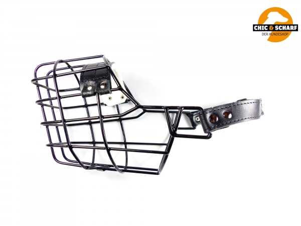 SF Drahtmaulkorb schwarz Kuvasz Hündin