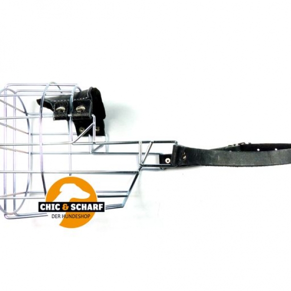 CHOPO Drahtmaulkorb Neufundländer Hündin
