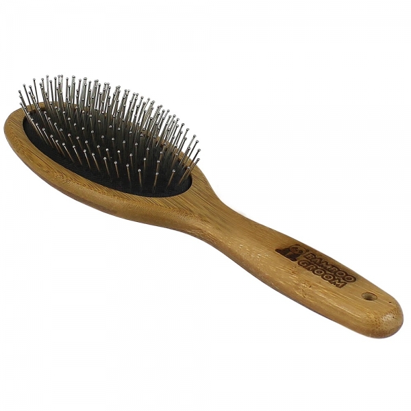Ovale Bürste mit Pins