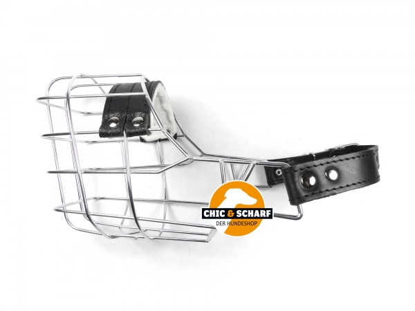 SF Drahtmaulkorb Akita Inu Rüde